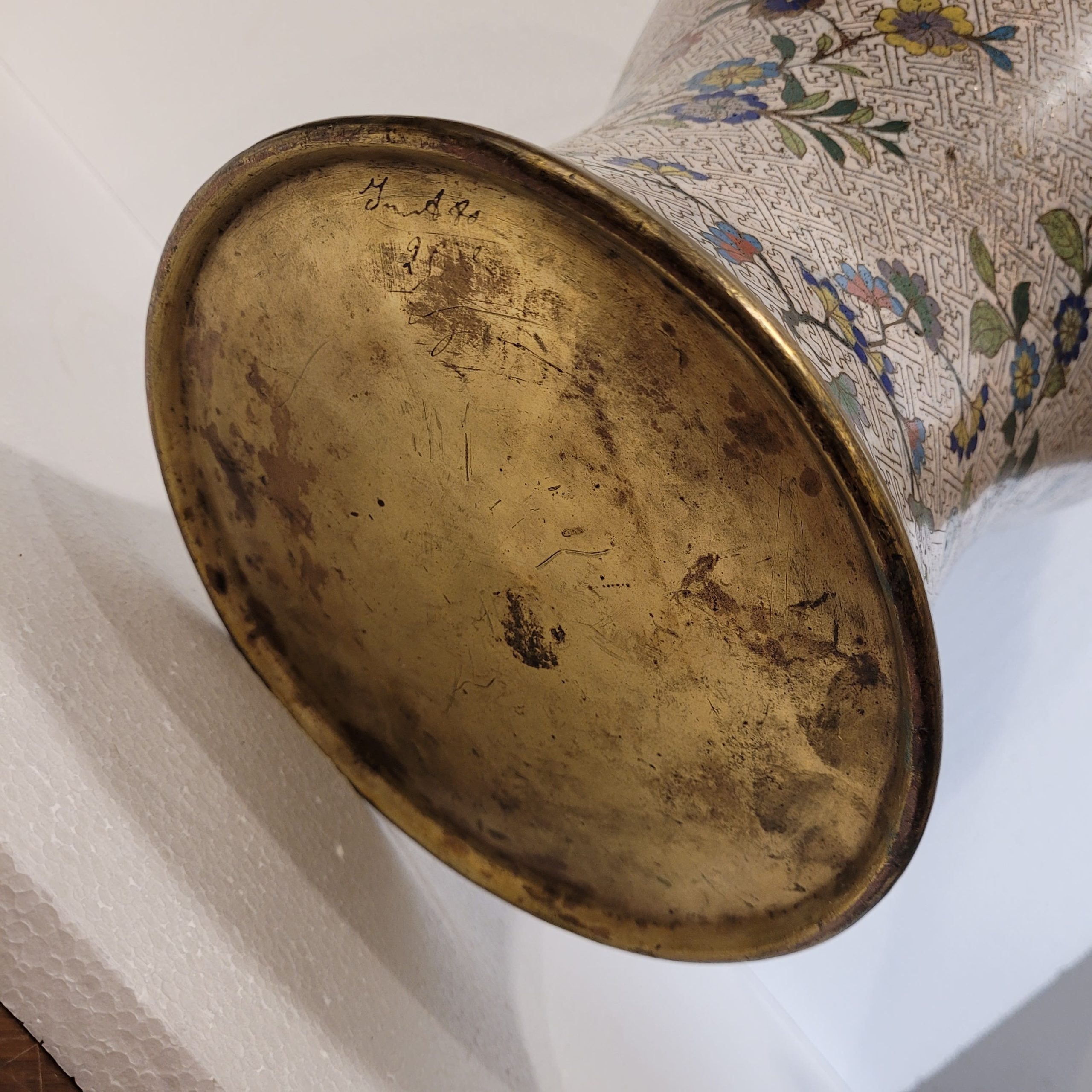 jarron_cloisonne (1)